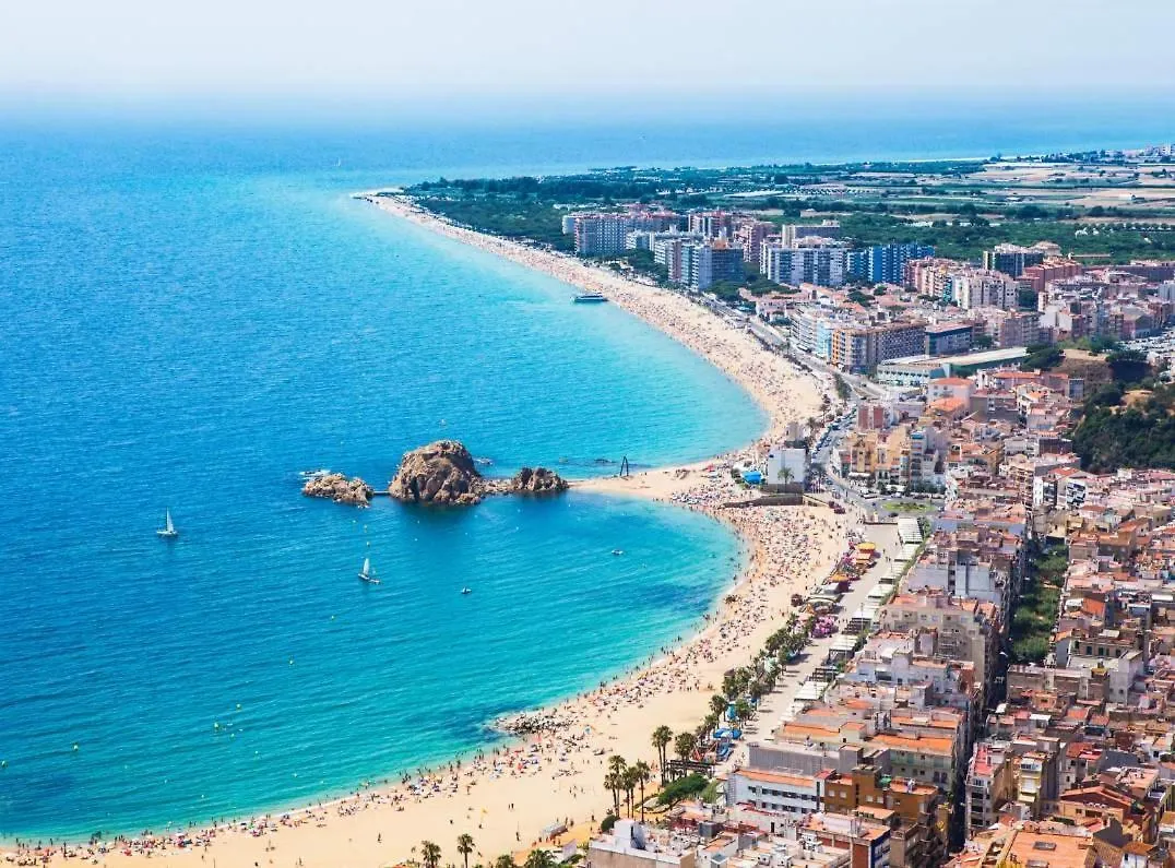 Kampaoh Blanes Hotel 0*,  Spain